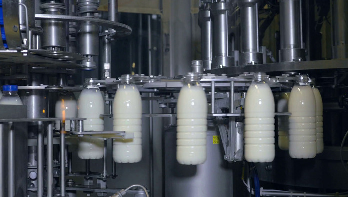 Скоропортящаяся молочная продукция будет прослеживаться объемно-артикульным способом – Минпромторг