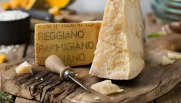 «Гран Рэ» запустит в Свердловской области производство сыра пармезан