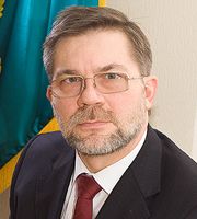 Цыганов: Торговля на бирже должна быть удобнее и дешевле