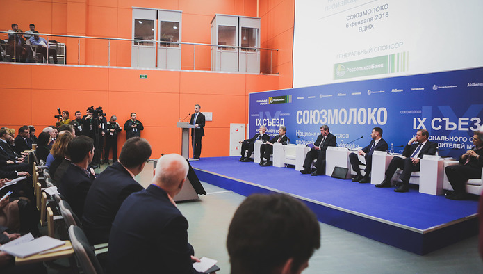 Союзмолоко: доля фальсификата на молочном рынке РФ составляет 7%