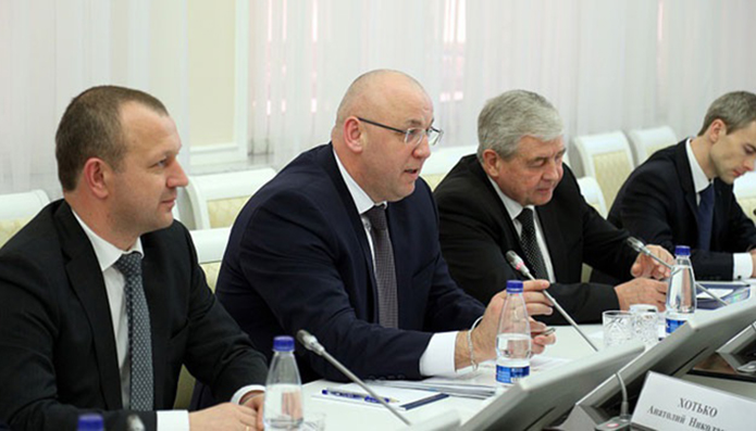 Новый глава Минсельхозпрода РБ провел встречу с Дмитрием Патрушевым