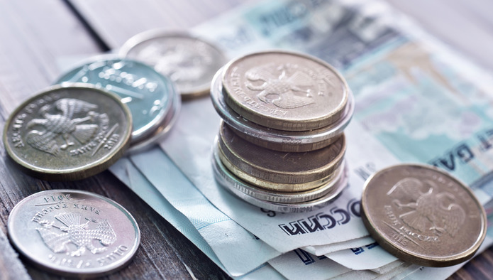 Реальные располагаемые доходы россиян снизились на 8% во II квартале