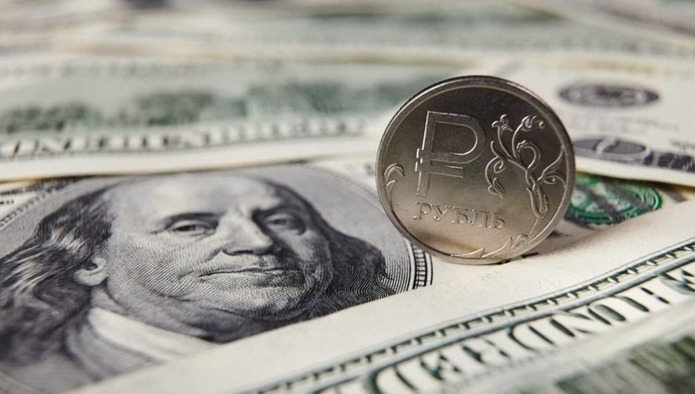 ЦБ рассмотрит возможность смягчить требования к продаже валютной выручки