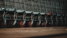 Настроения потребителей в РФ улучшились, но почти половина по-прежнему негативно оценивает будущее из-за COVID-19 - BCG