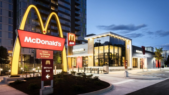 McDonald's может заработать в России под другим брендом