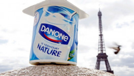 Danone урегулировала судебный спор из-за пластика во Франции