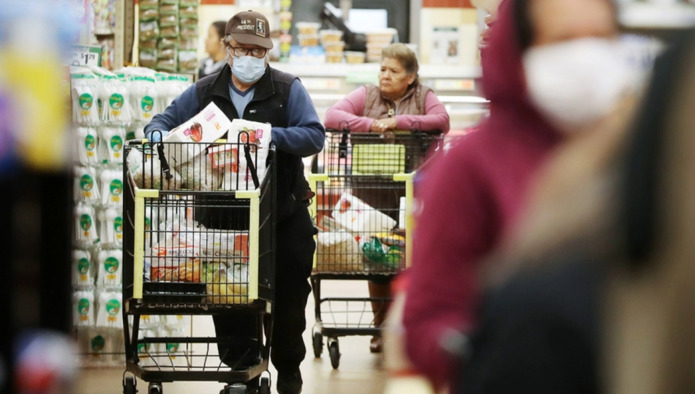 «Ъ»: поставщики продуктов готовятся к ажиотажному спросу