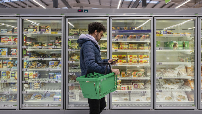 Венгрия ограничит размер прибыли продуктовых ретейлеров