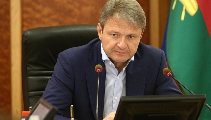 Ткачев предлагает Беларуси искать новые рынки сбыта молока