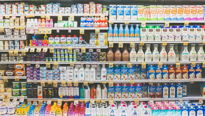 «Ъ»: из-за коронавируса вырос спрос на товары и продукты низкого ценового сегмента